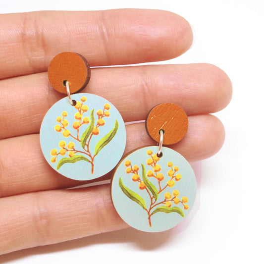Pixie Nut & Co - Round, wattle earrings