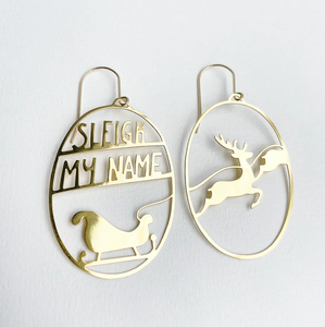 DENZ "Sleigh My Name" Christmas dangles statement earrings  -   in gold