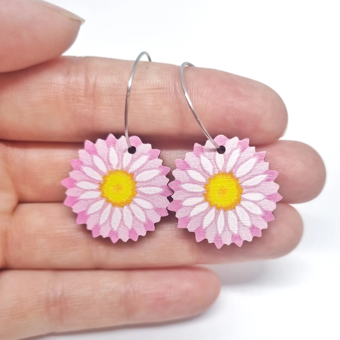 PIxie Nut & Co - EVERLASTING HOOP EARRINGS