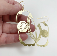 DENZ "Art School" dangles statement earrings  -  in Gold