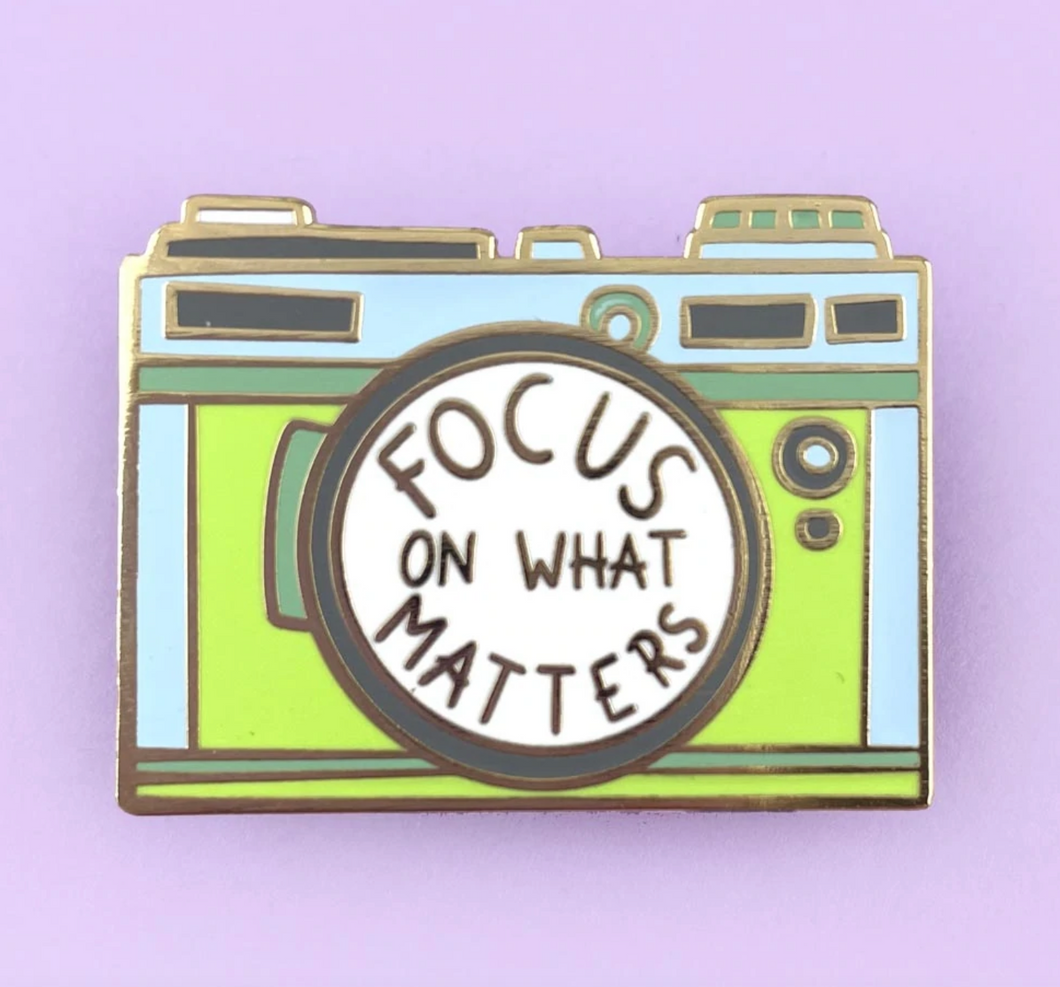 Jubly Umph - Focus On What Matters Lapel Pin