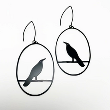 DENZ "Blackbird" statement earrings  - black